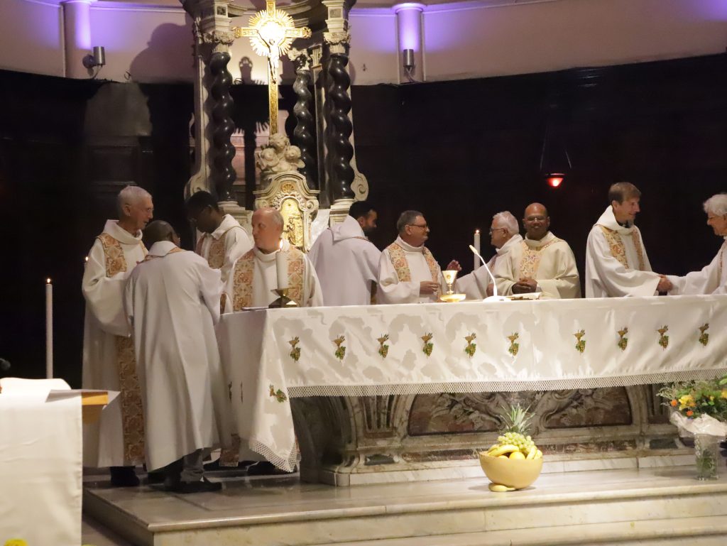 Départ du Père Steves Babooram, sj